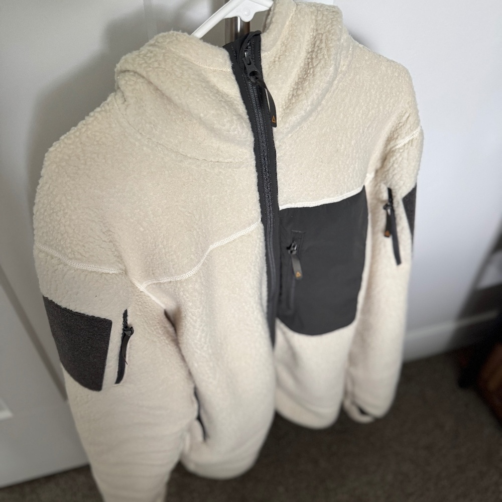 Prometheus Design Werx Beast Polartec Hoodie XL worn once